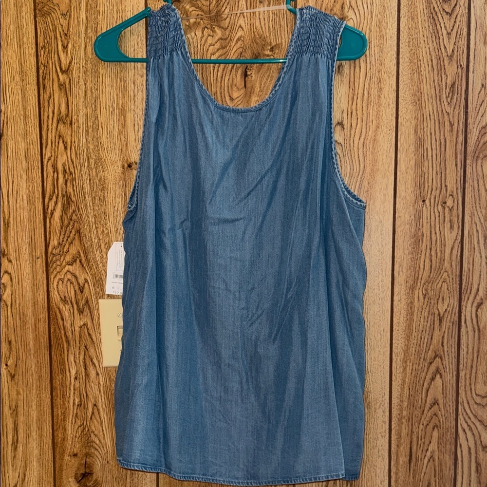 Time and Tru Blue Sleeveless V-Neck Tank Top with Smocked Straps - Picture 6 of 6